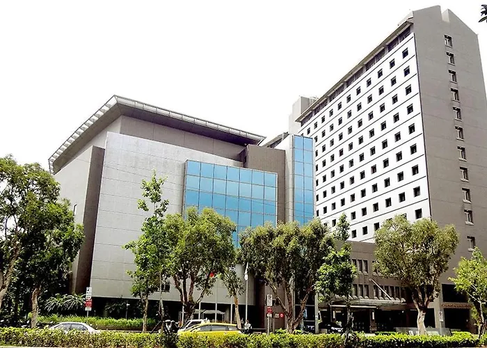 Hotel: Howard Civil Service International House